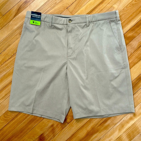 New HAGGAR Mens Cool 18 Golf Shorts Tan Sand Sz 38 Superflex Waistband - Picture 1 of 12